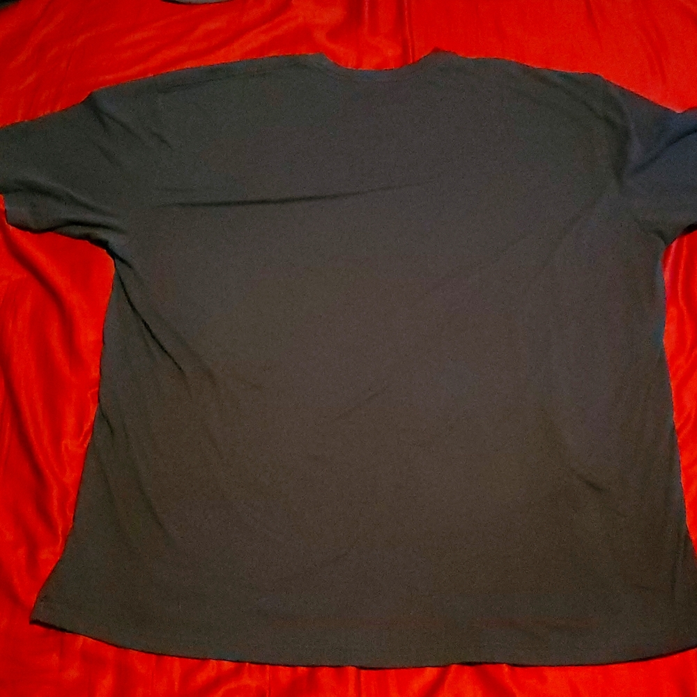 Batman Gotham City Beer T-Shirt - Picture 4 of 6